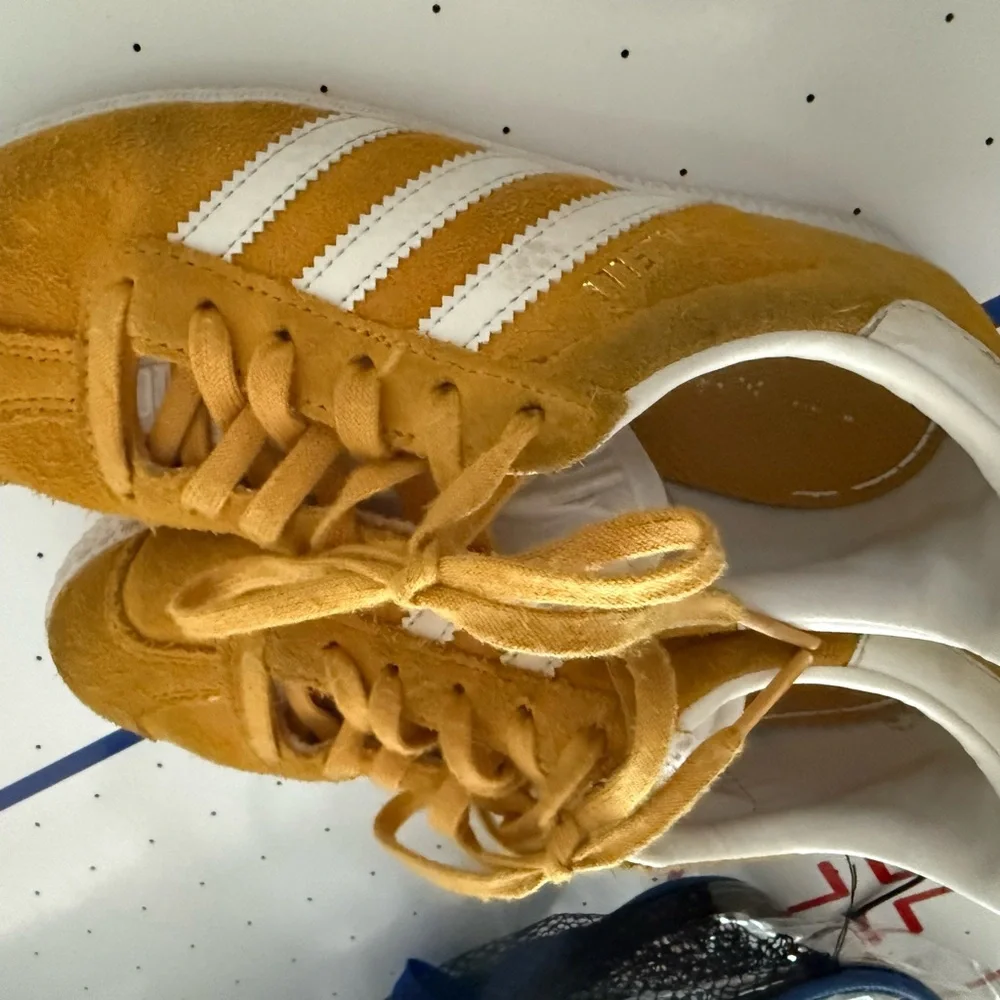 Mustard Yellow Kids Adidas - size 1